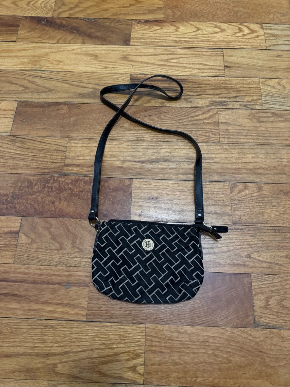 TOMMY HILFIGER Jacquard Monogram Crossbody Bag